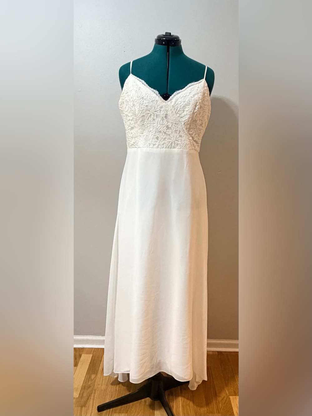 DB Studio Wedding Dress Size 14 | Ivory Chiffon A-Line Bridal Gown | Lace Bodice